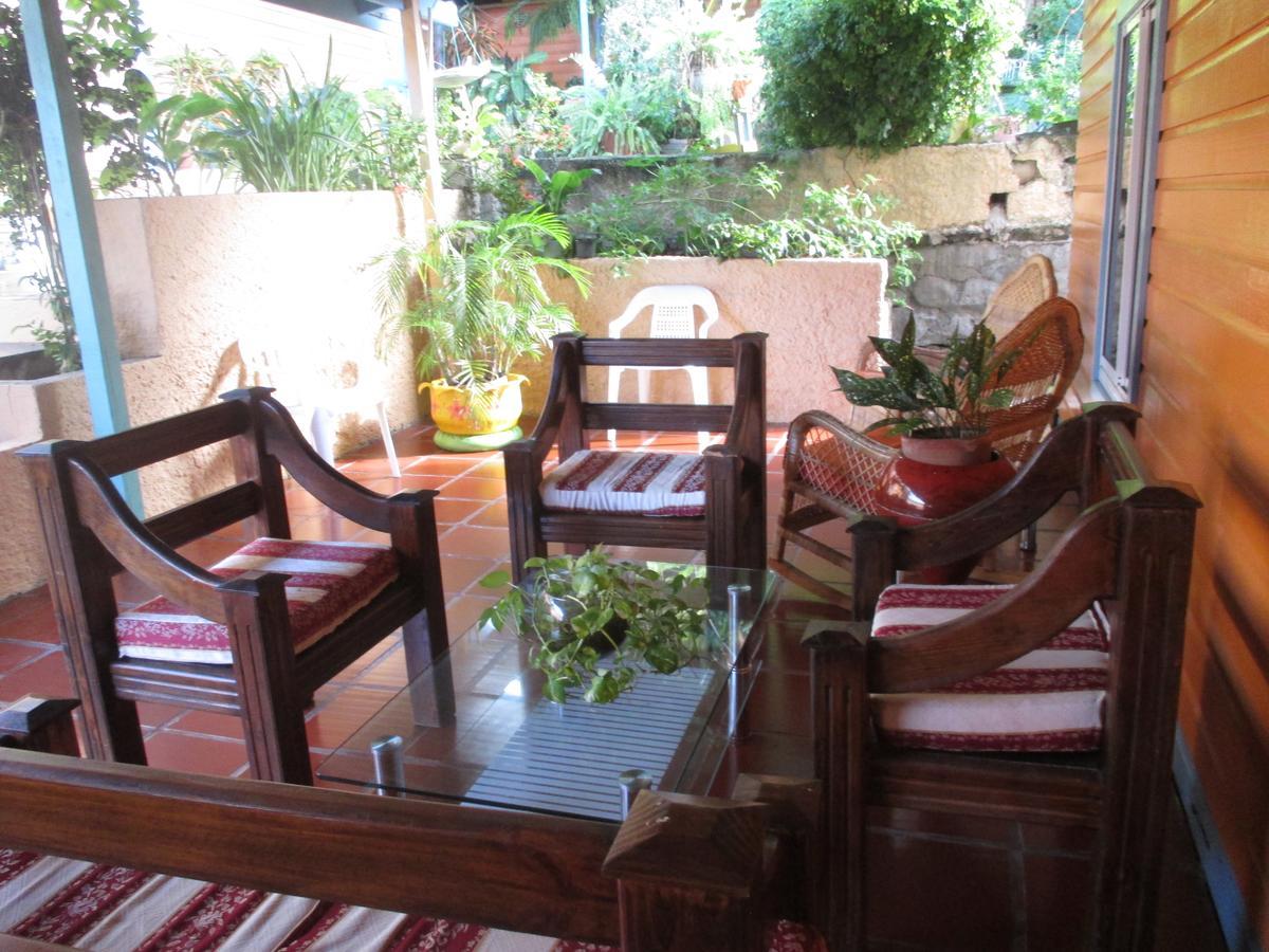 Hotel Flemming Tree Providencia Island Екстер'єр фото